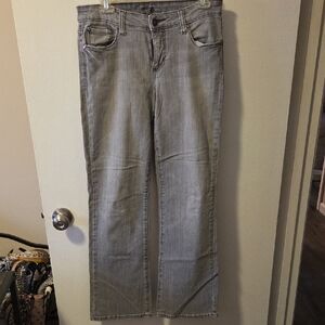 Stylish Gray Women's Straight Leg Jeans